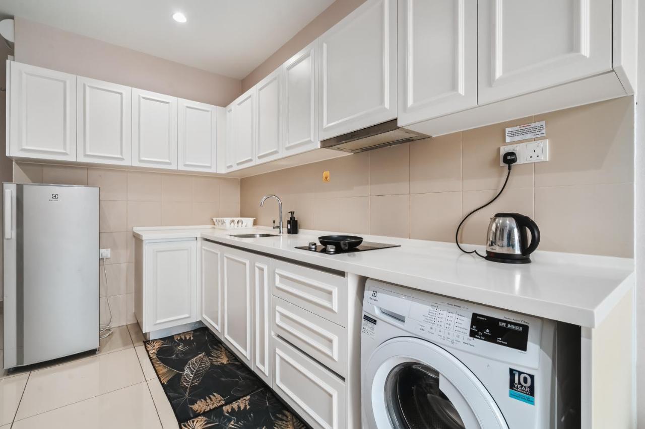 Hostahome Suites At I-City, Central Mall Shah Alam Extérieur photo